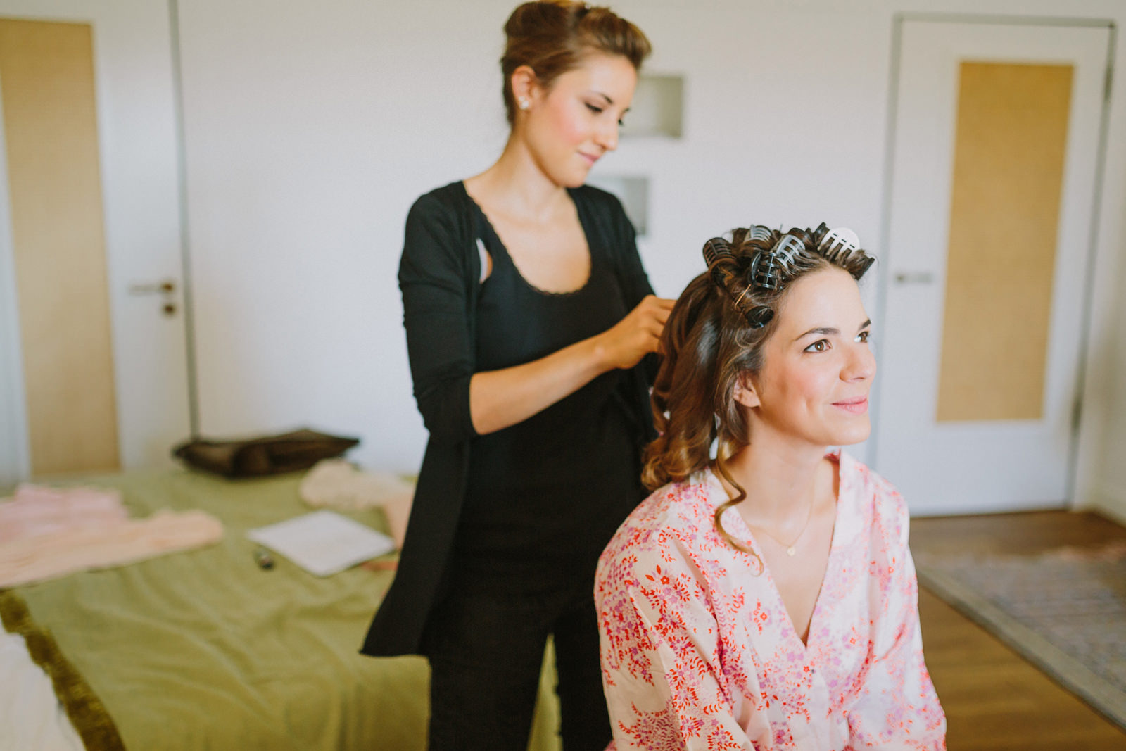 bride getting ready hotel louis munich